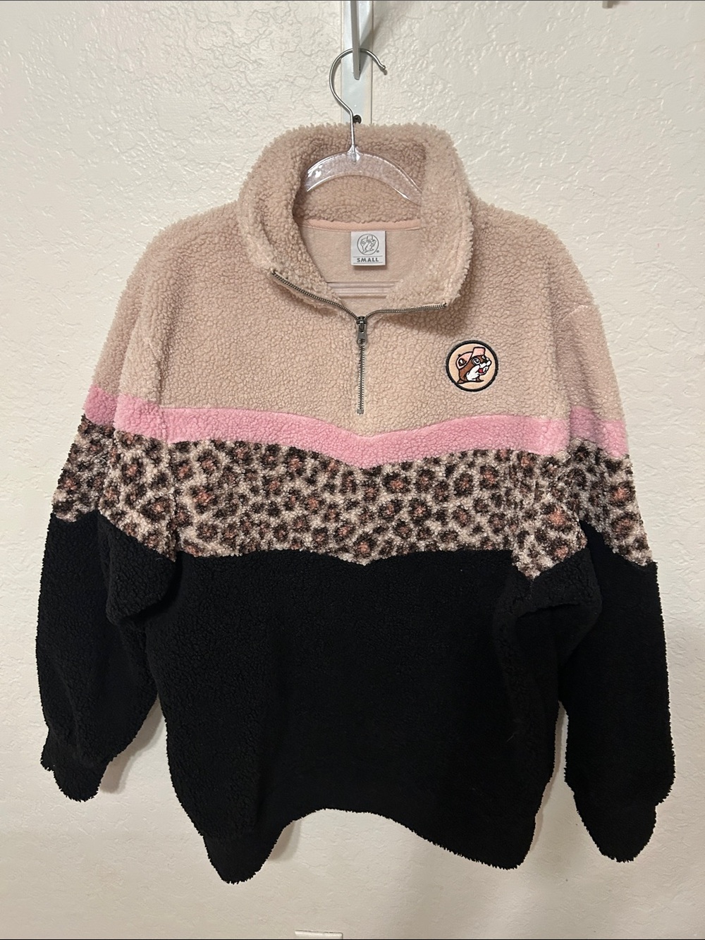 🧩Buc-ee’s Sherpa Half zip pullover color block animal cheetah print size S GUC - Picture 4 of 9